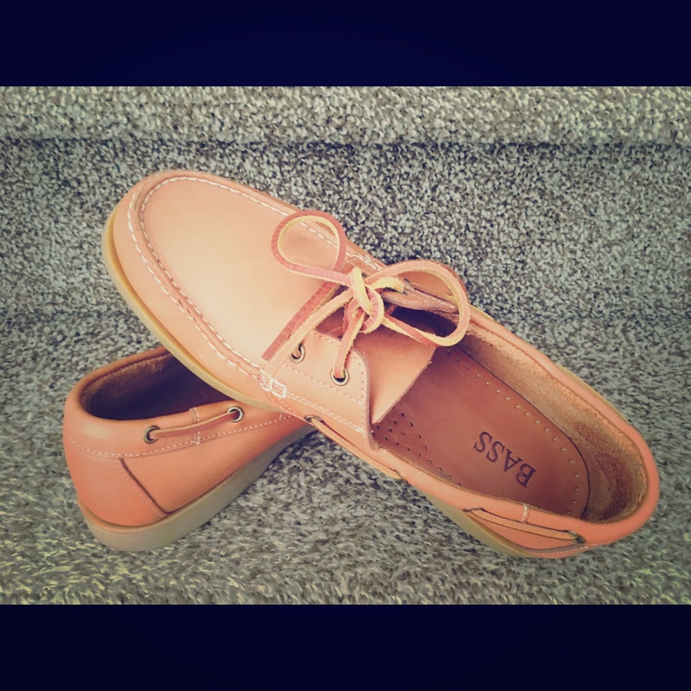 BASS  MEN'S BROWN LEATHER BOAT SHOE